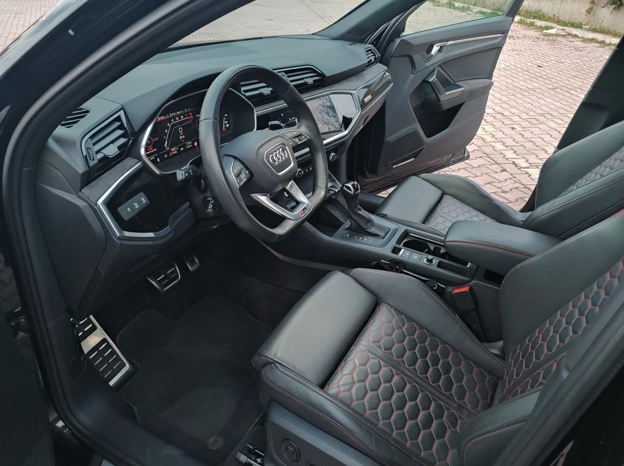 Audi RS Q3 rs