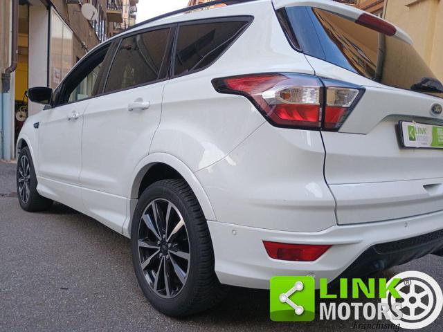 FORD Kuga 1.5 EcoBoost 120 CV S&S 2WD ST-Line