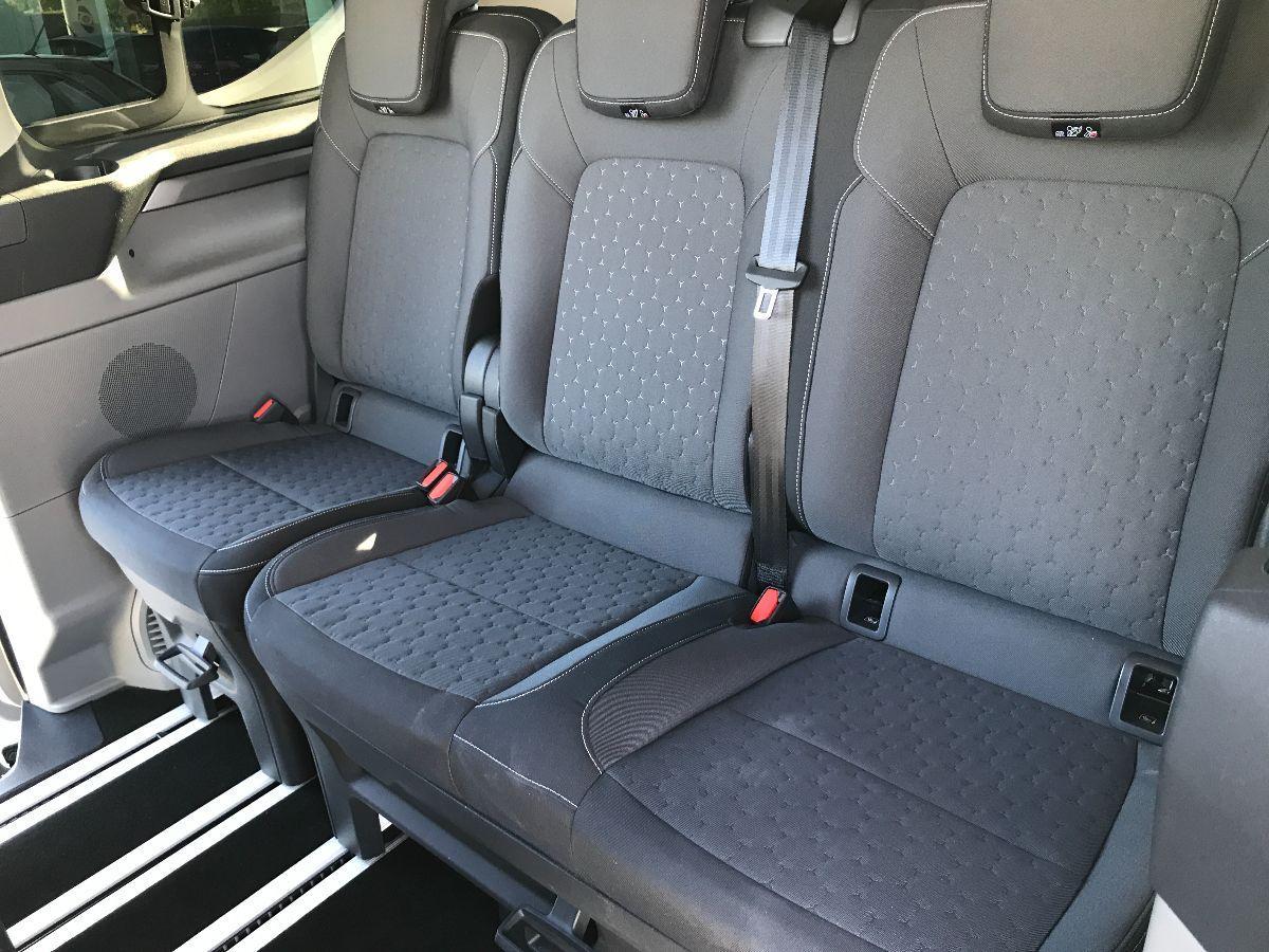 FORD Tourneo Custom TITANIUM L1H1 2.0 ECOBLUE 170CV AUTOMATICO 8 POSTI