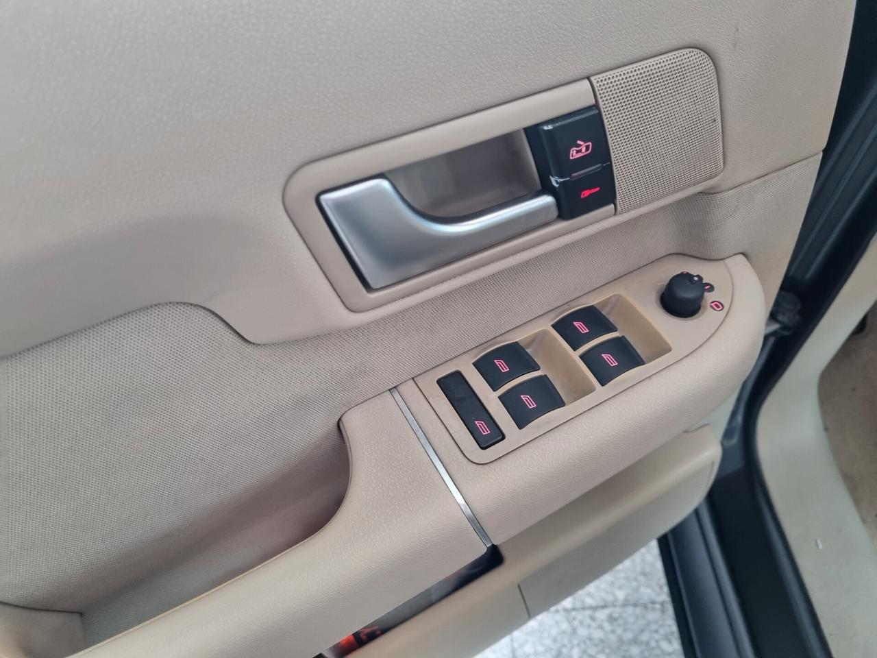 Audi A2 1.4 TDI Top TETTO PANORAMICO, CERCHI IN LEGA