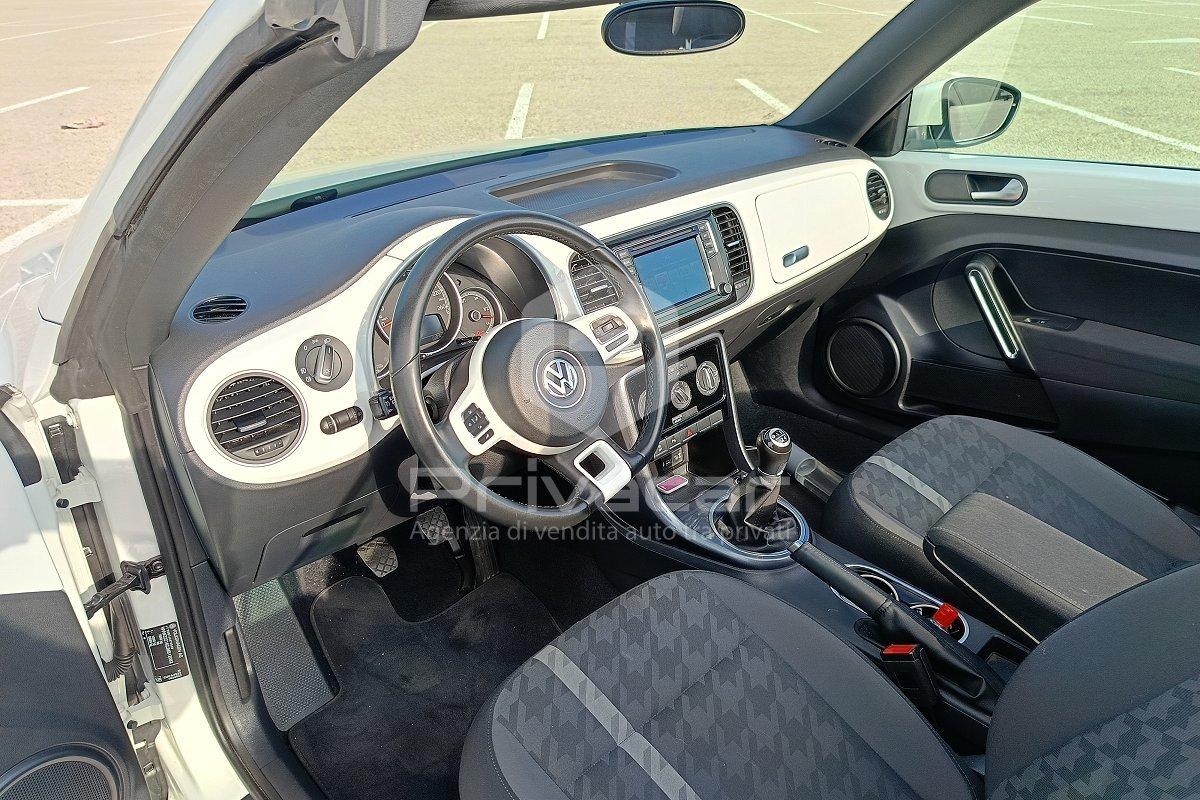 VOLKSWAGEN Maggiolino Cabrio 2.0 TDI Design BlueMotion Technology