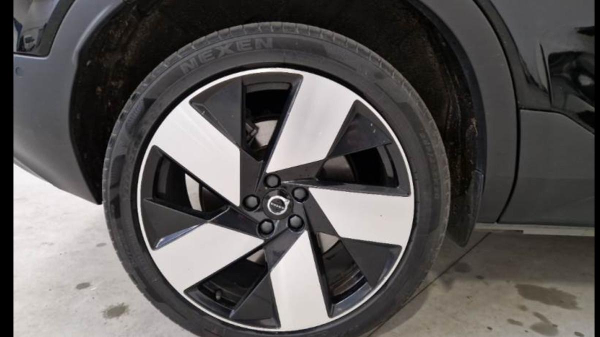 VOLVO C40 Recharge Twin Motor Awd Ultimate