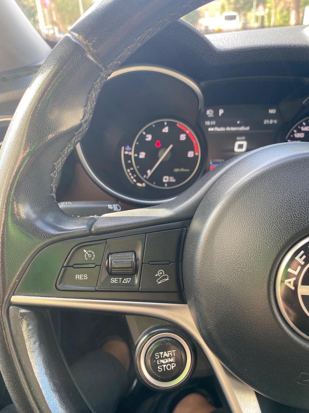 Alfa Romeo Stelvio 2.2 Turbodiesel 210 CV AT8 Q4 Executive