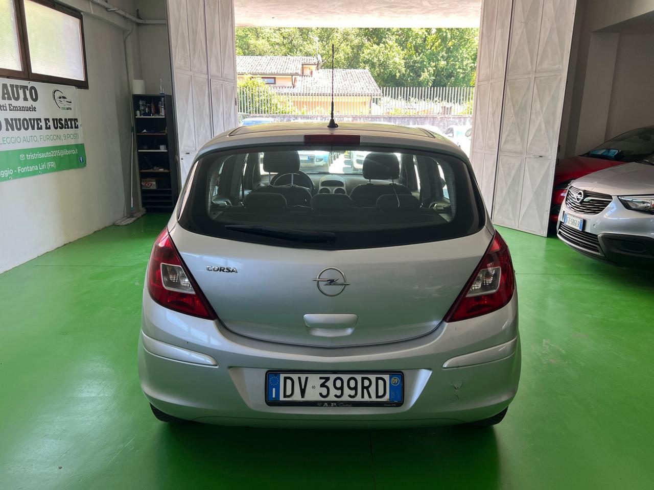 Opel Corsa 1.2 5 porte Gpl