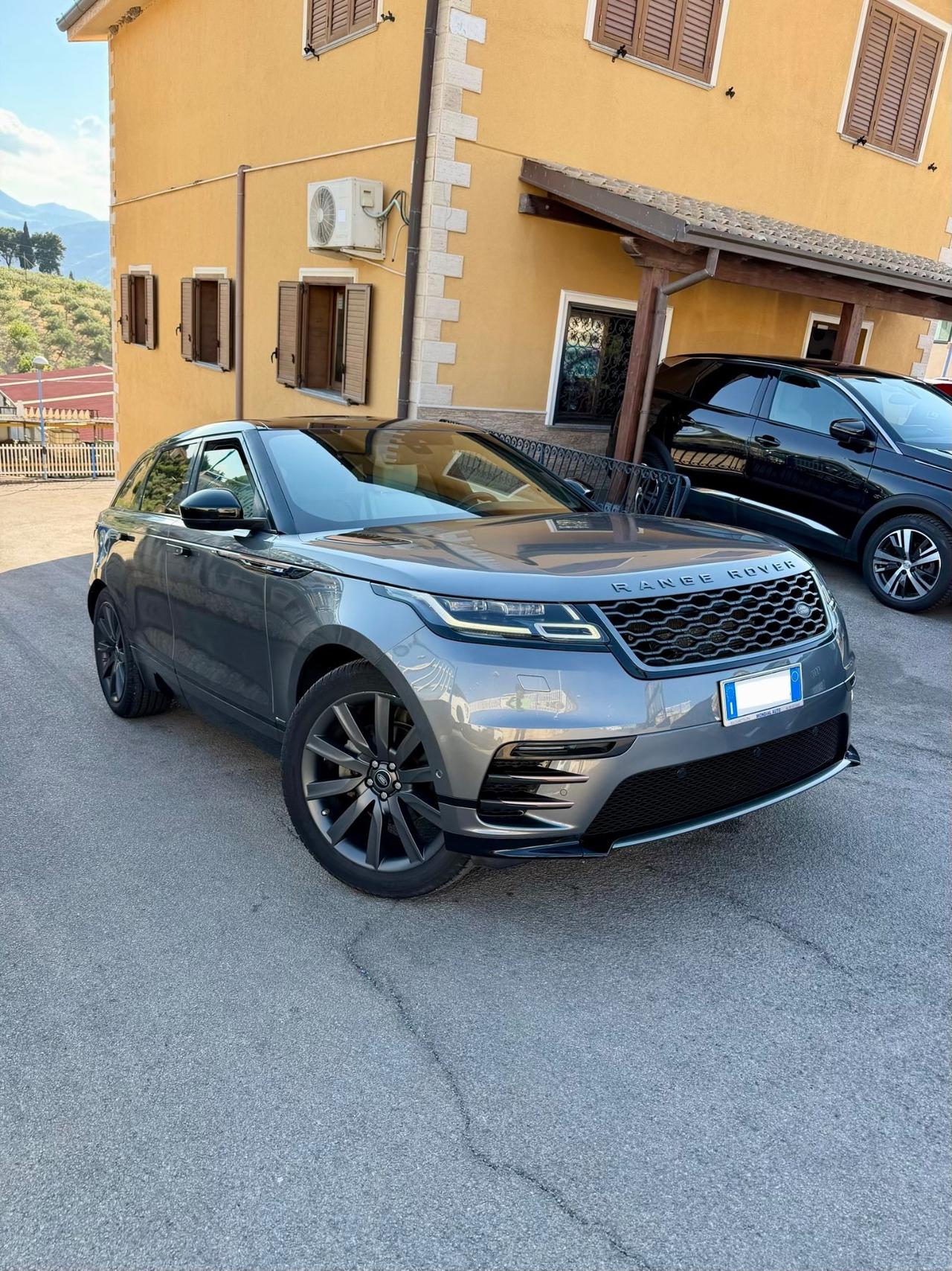 Range Rover Velar 2.0D I4 240 CV R-Dynamic