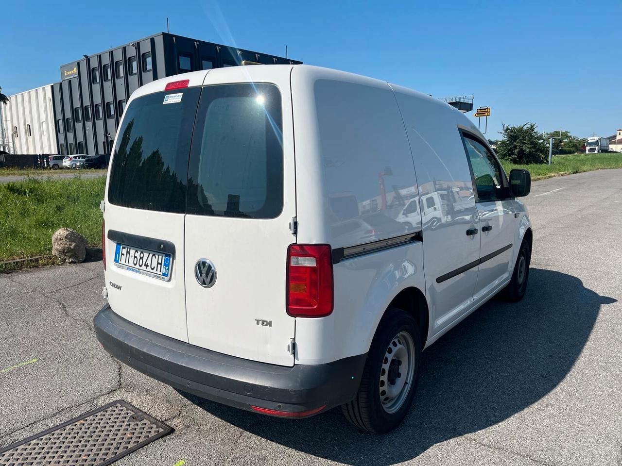 Volkswagen Caddy 2.0 TDI 102 CV Furgone Business + IVA ** EURO6**