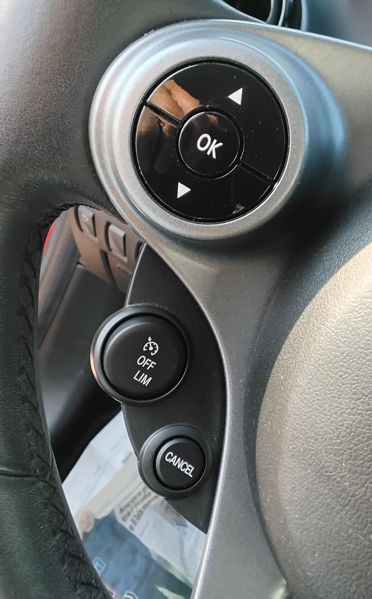 Smart ForFour 70 1.0 Passion