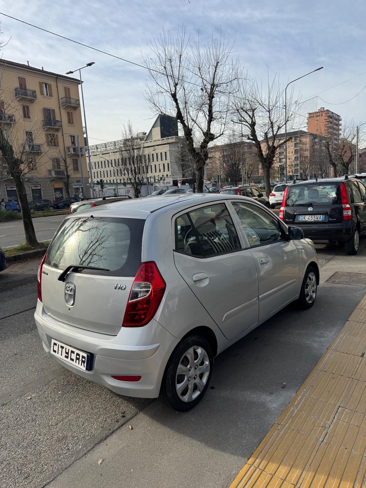 Hyundai i10 69 cv benz 1.1 Like