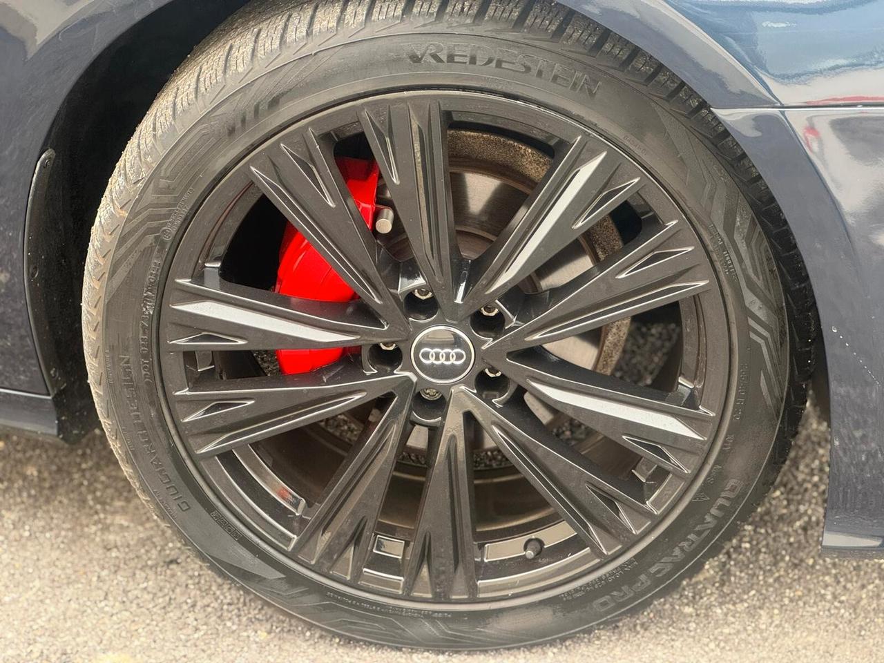 Audi A6 Avant 40 2.0 TDI S tronic Business Design