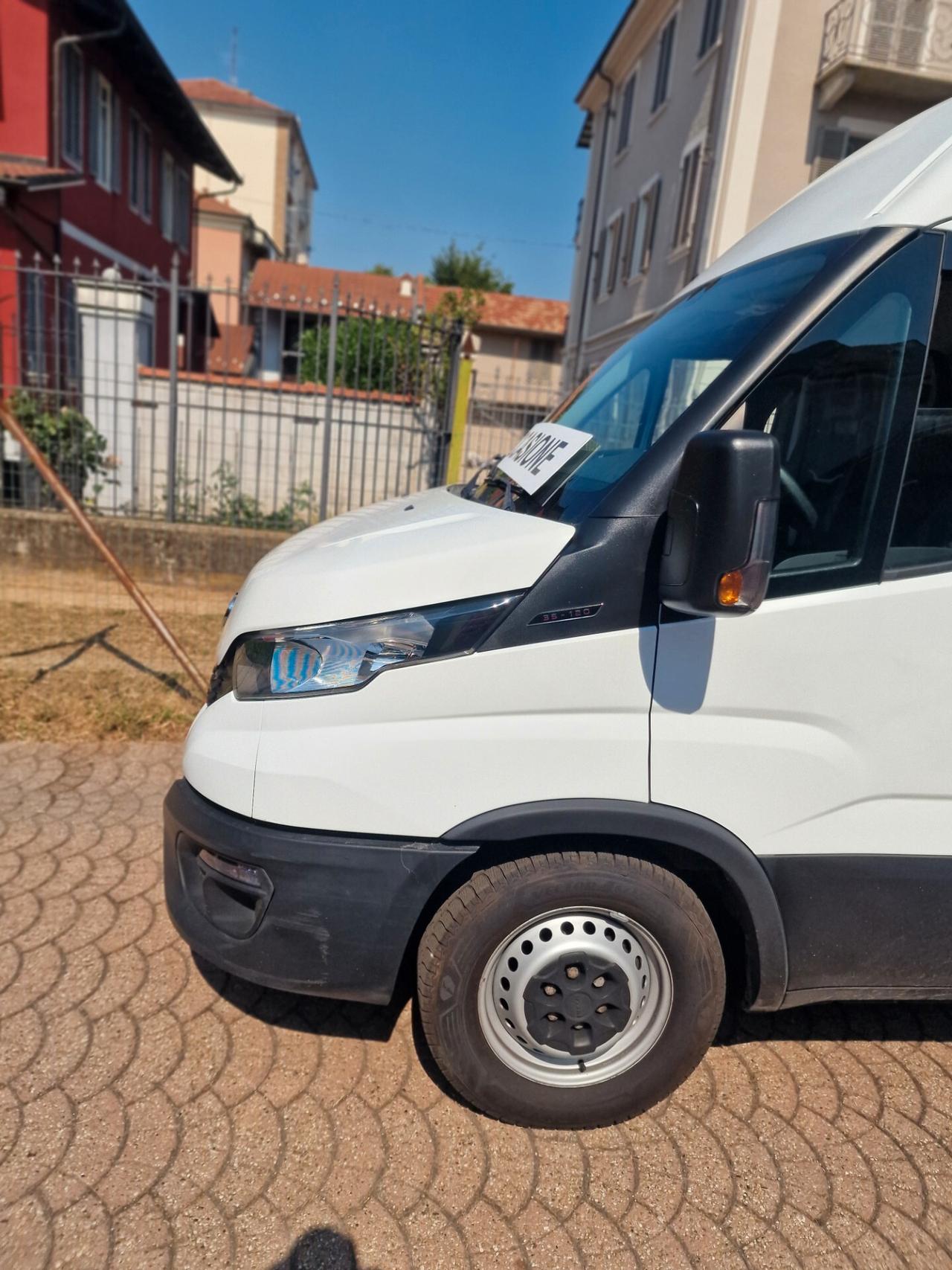 Iveco 35 12 TETTO ALTO PASSO MEDIO