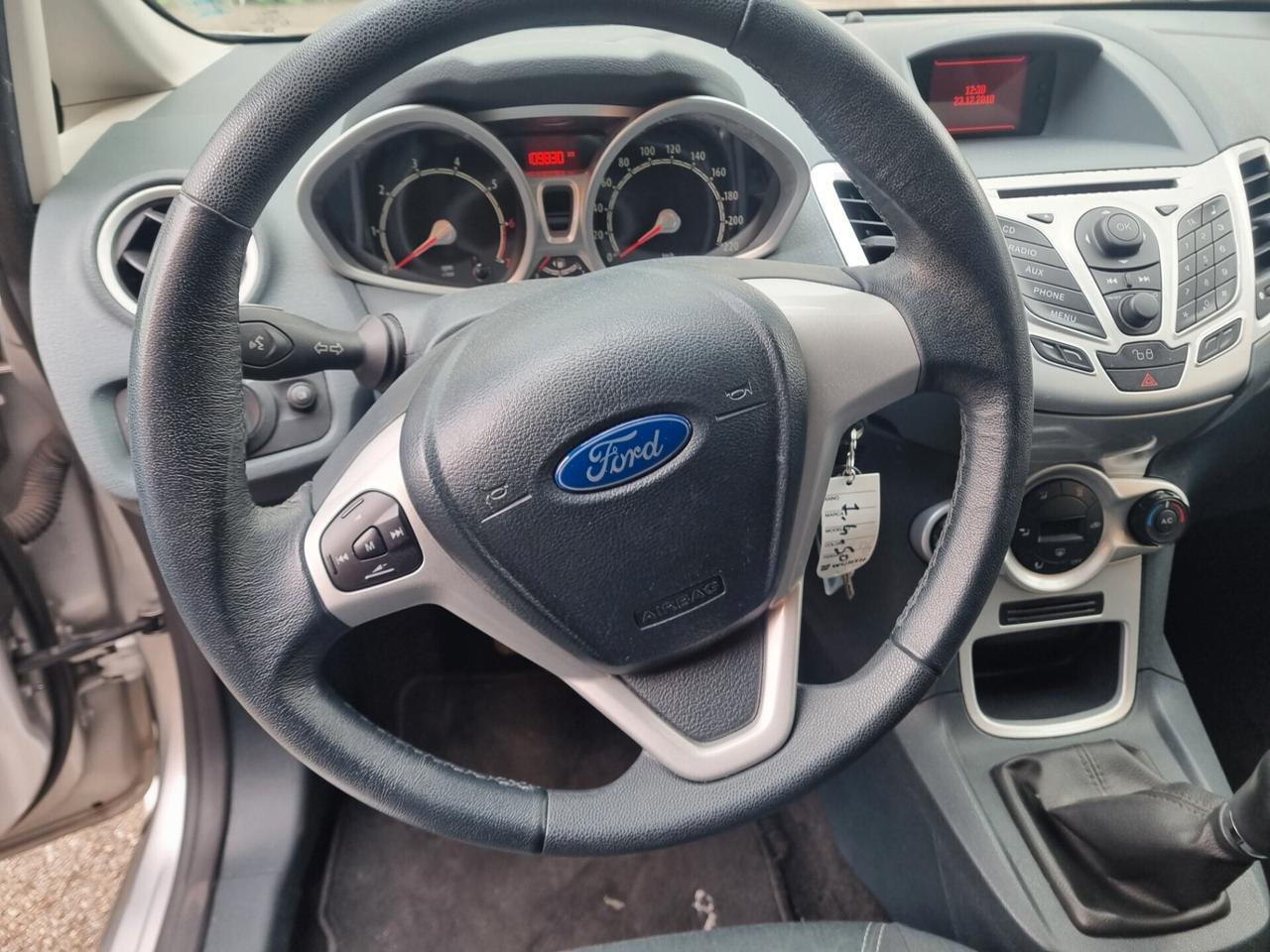 Ford Fiesta 1.2 82CV 3 porte Titanium unica
