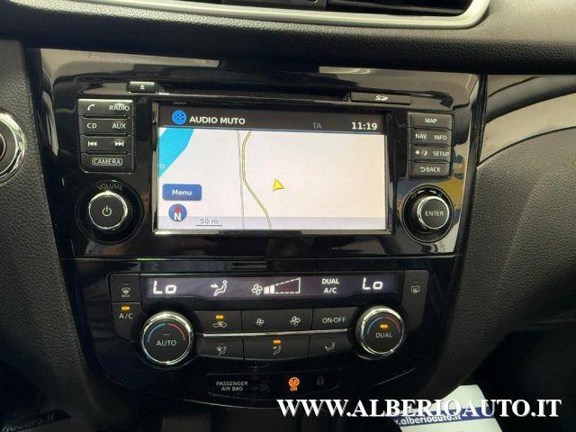 NISSAN Qashqai 1.5 dCi N-Connecta