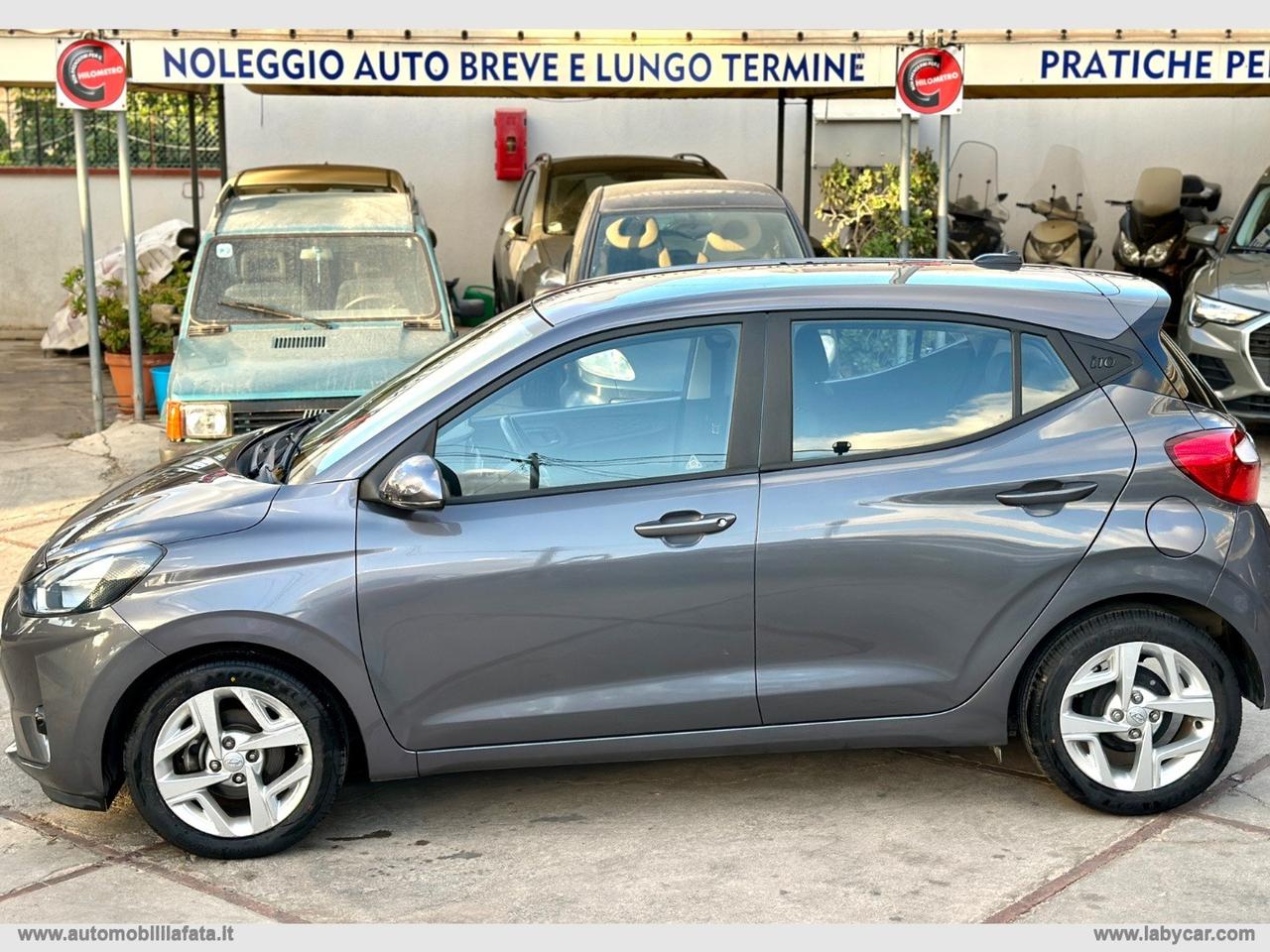 HYUNDAI i10 1.0 MPI Tech 26.000 KM
