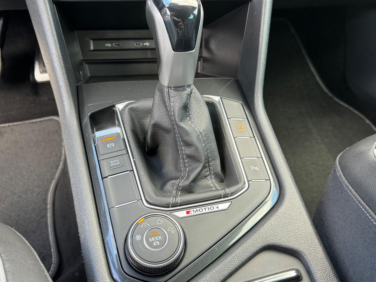 Volkswagen Tiguan 2.0 TDI 150 CV SCR DSG 4MOTION R-Line