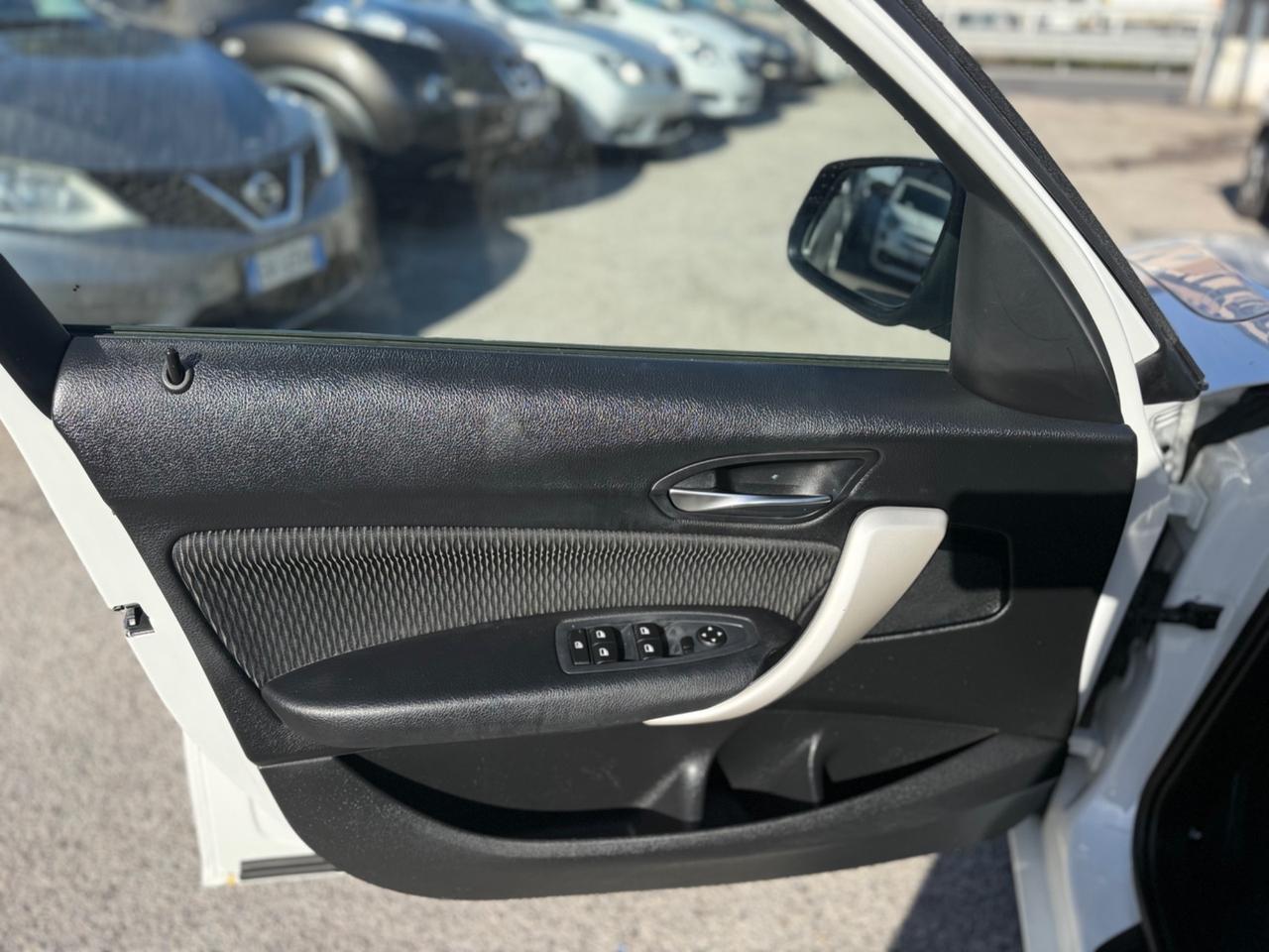 Bmw 116 116d 5p. Efficient Dynamics Urban