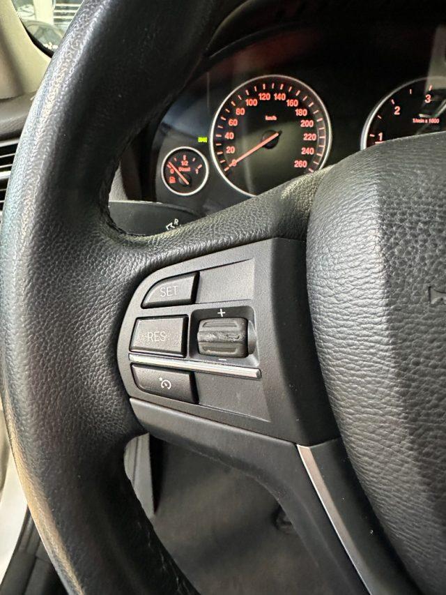 BMW X3 xDrive20d Business Advantage Auto- 18"-Tetto-Navi