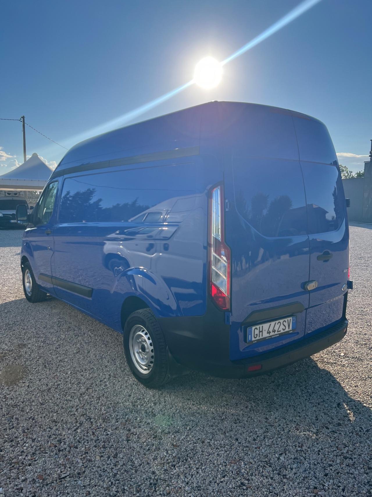 Ford Transit Custom L2H2 passo lungo tetto alto