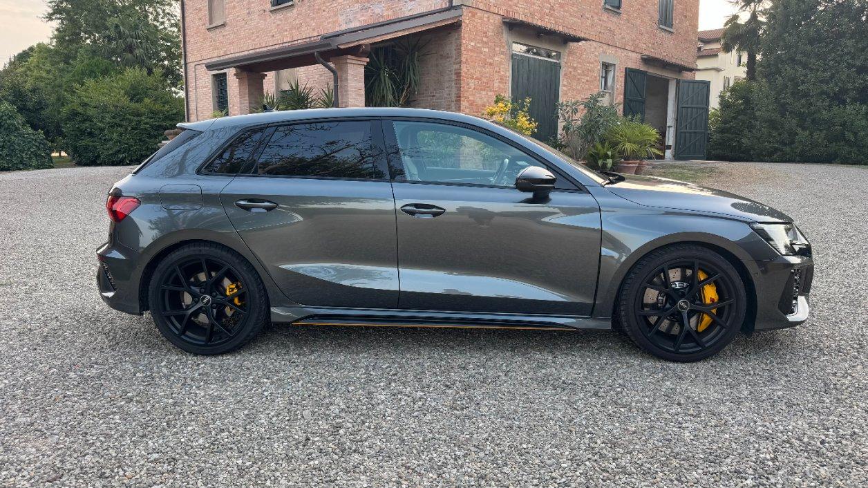 Audi RS3 Sportback 2.5 tfsi quattro s-tronic