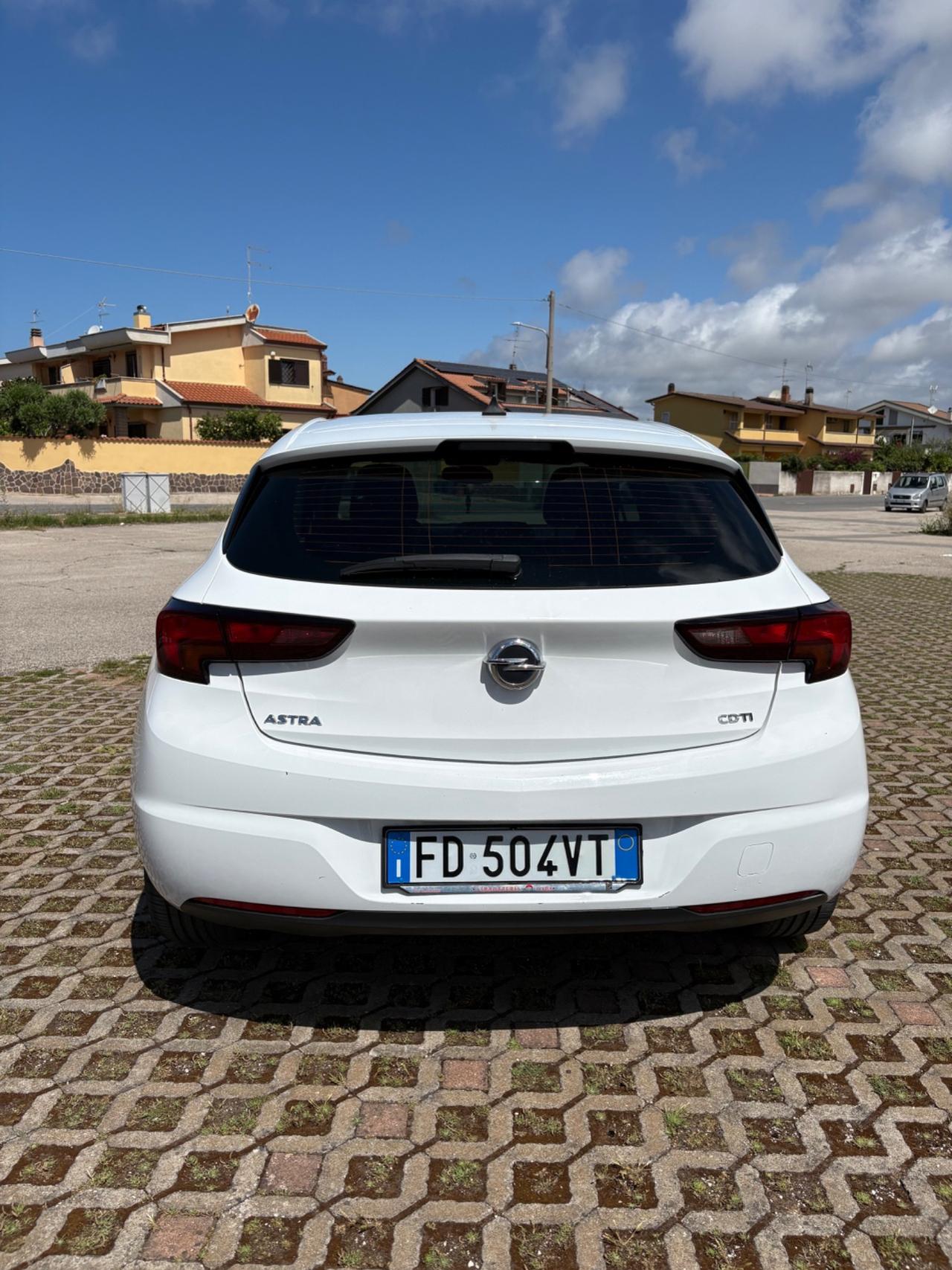Opel Astra 1.6 CDTi 136CV Start&Stop 5 porte Innovation