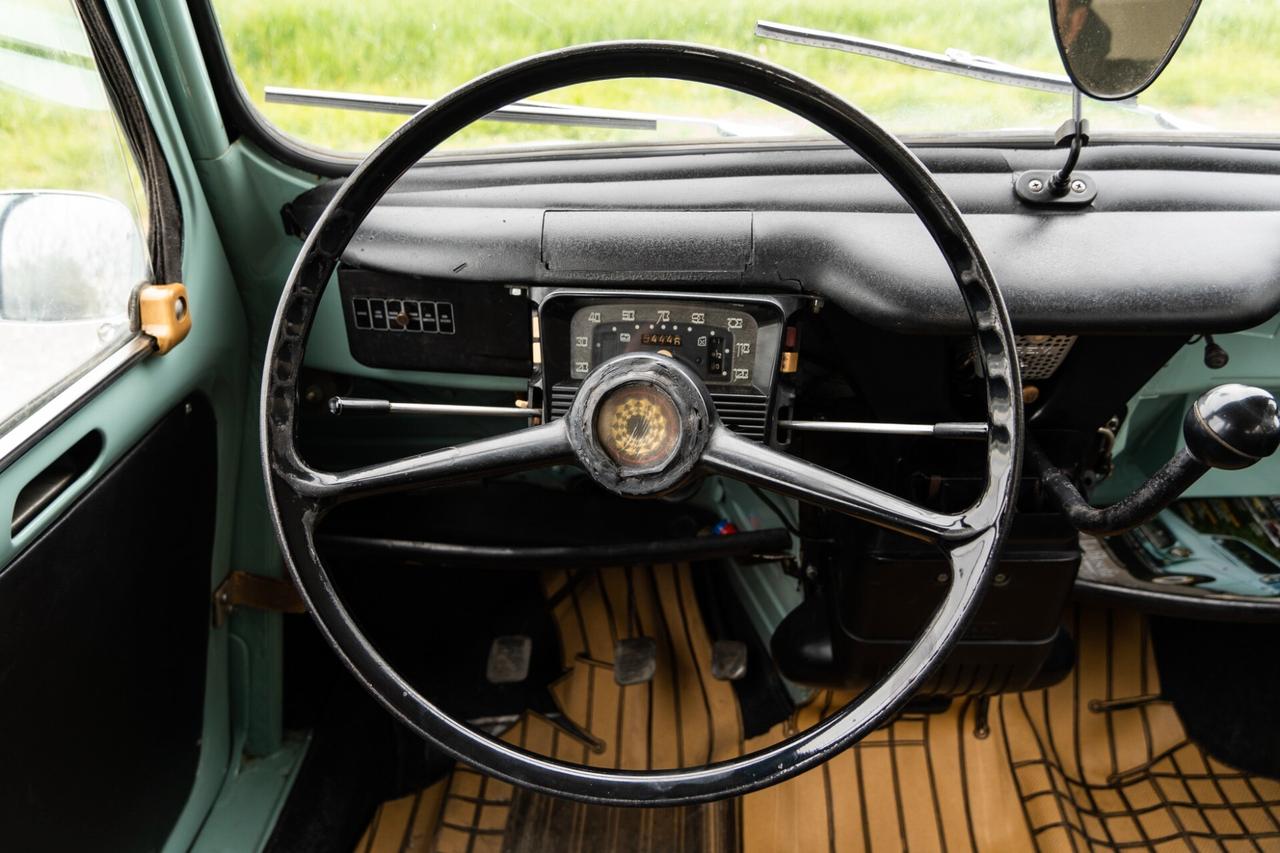 Renault R4L - RARA PRODUZIONE ALFA ROMEO - TARGA NERA ORIGINALE