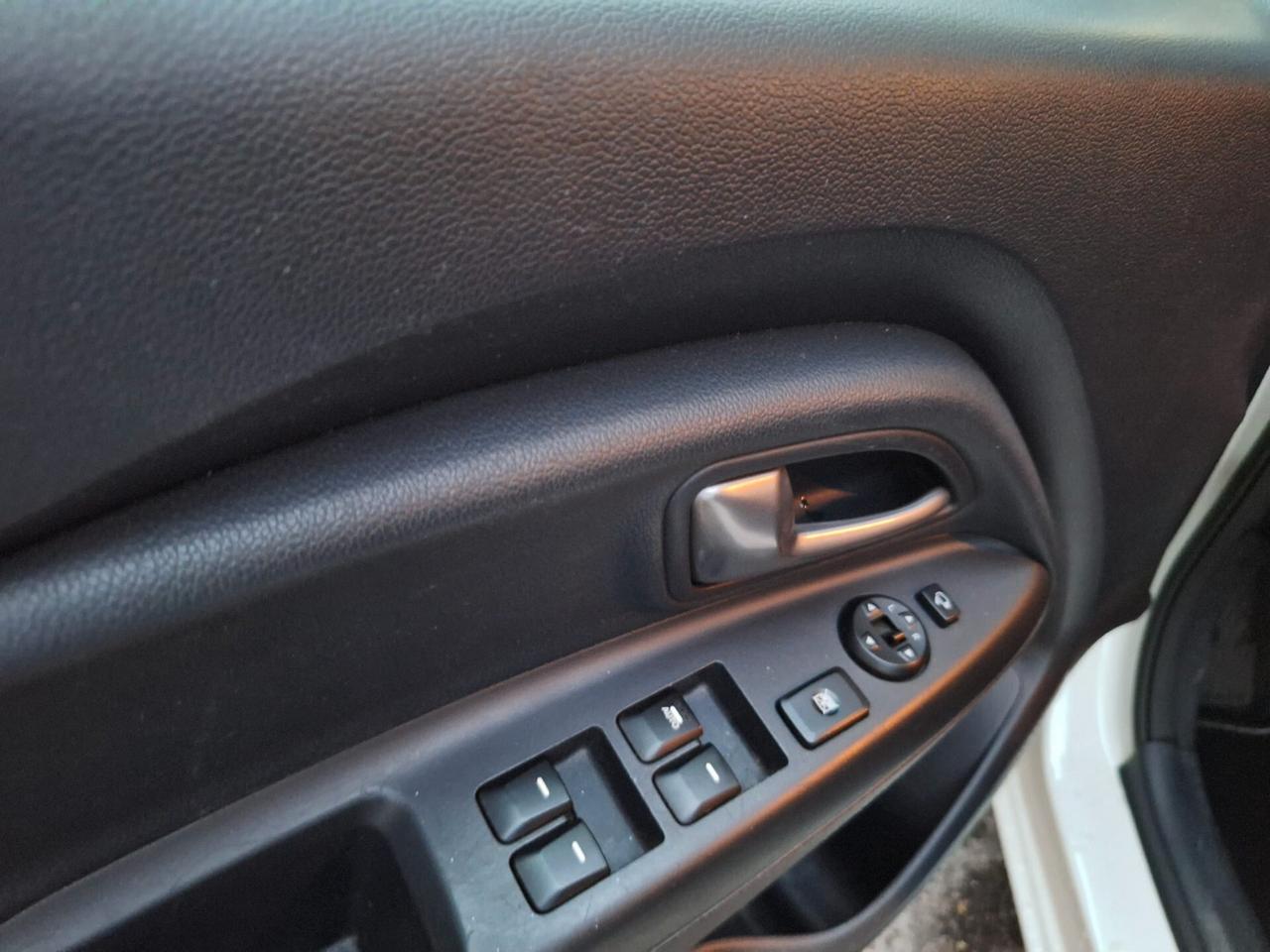 Kia Rio 1.4 CRDi 5p. Cool