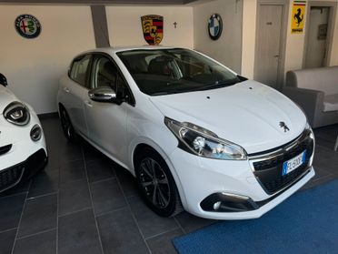 Peugeot 208 BlueHDi 75 5 porte Allure Adatta per Neopatentati