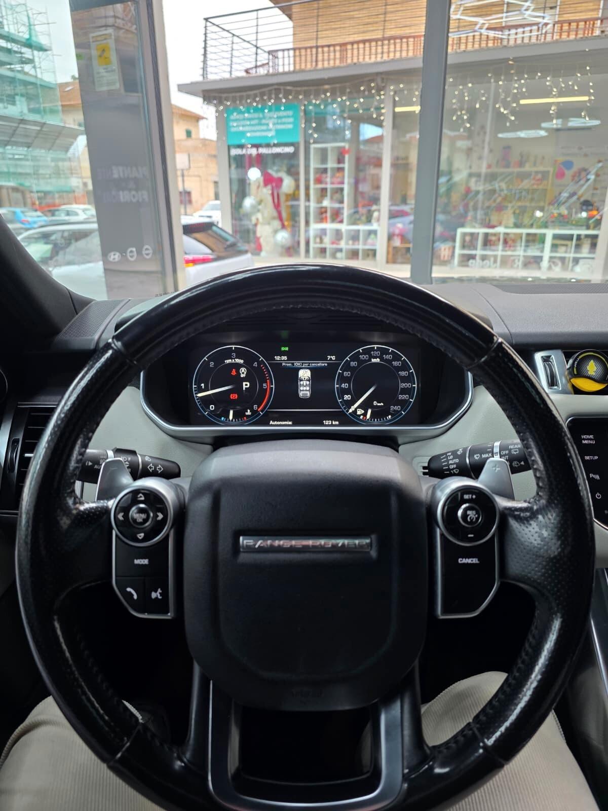 Land Rover Range Sport 3.0 TDV6 HSE Dynamic
