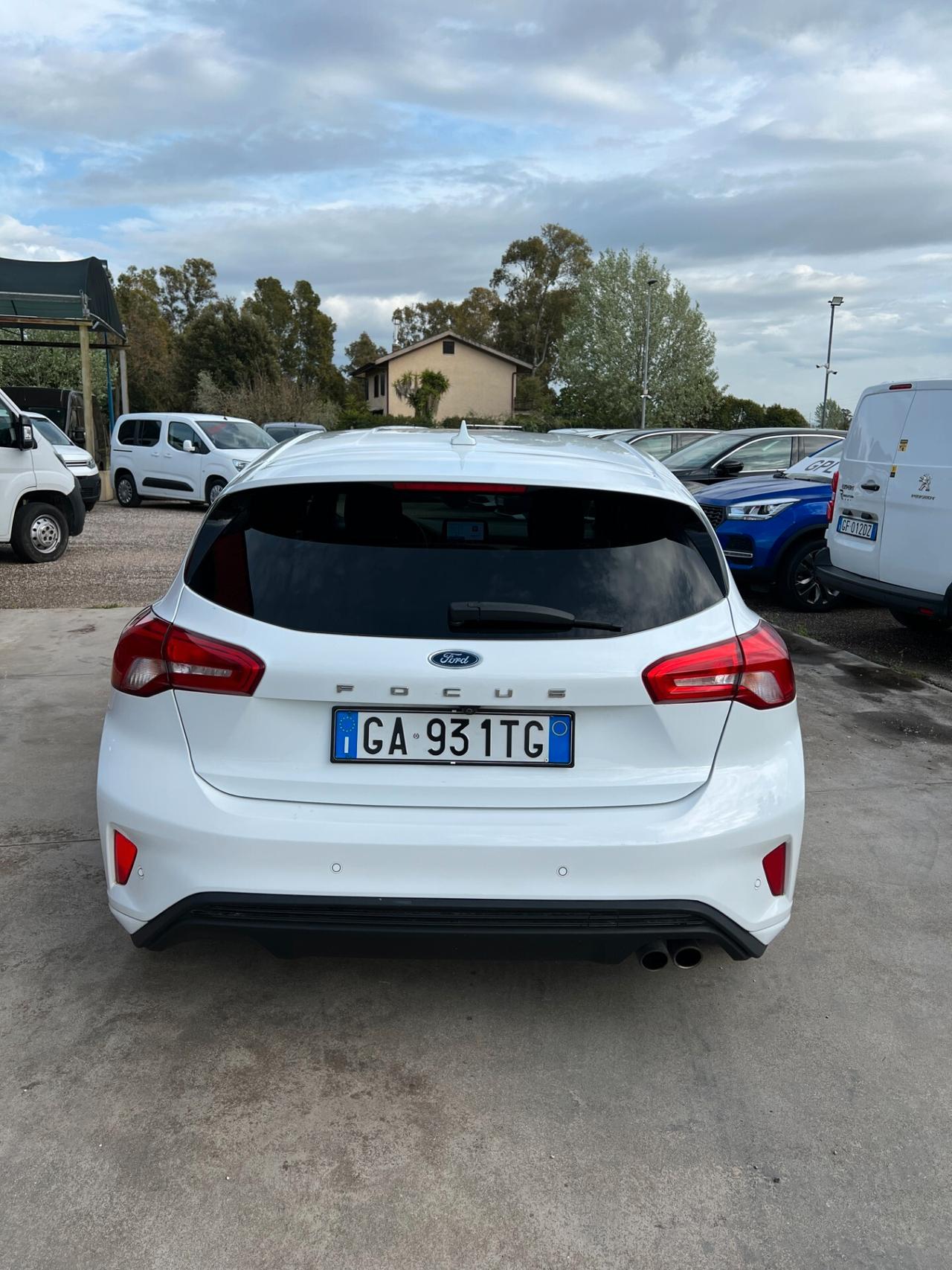 Ford Focus 1.0 EcoBoost ST-LINE
