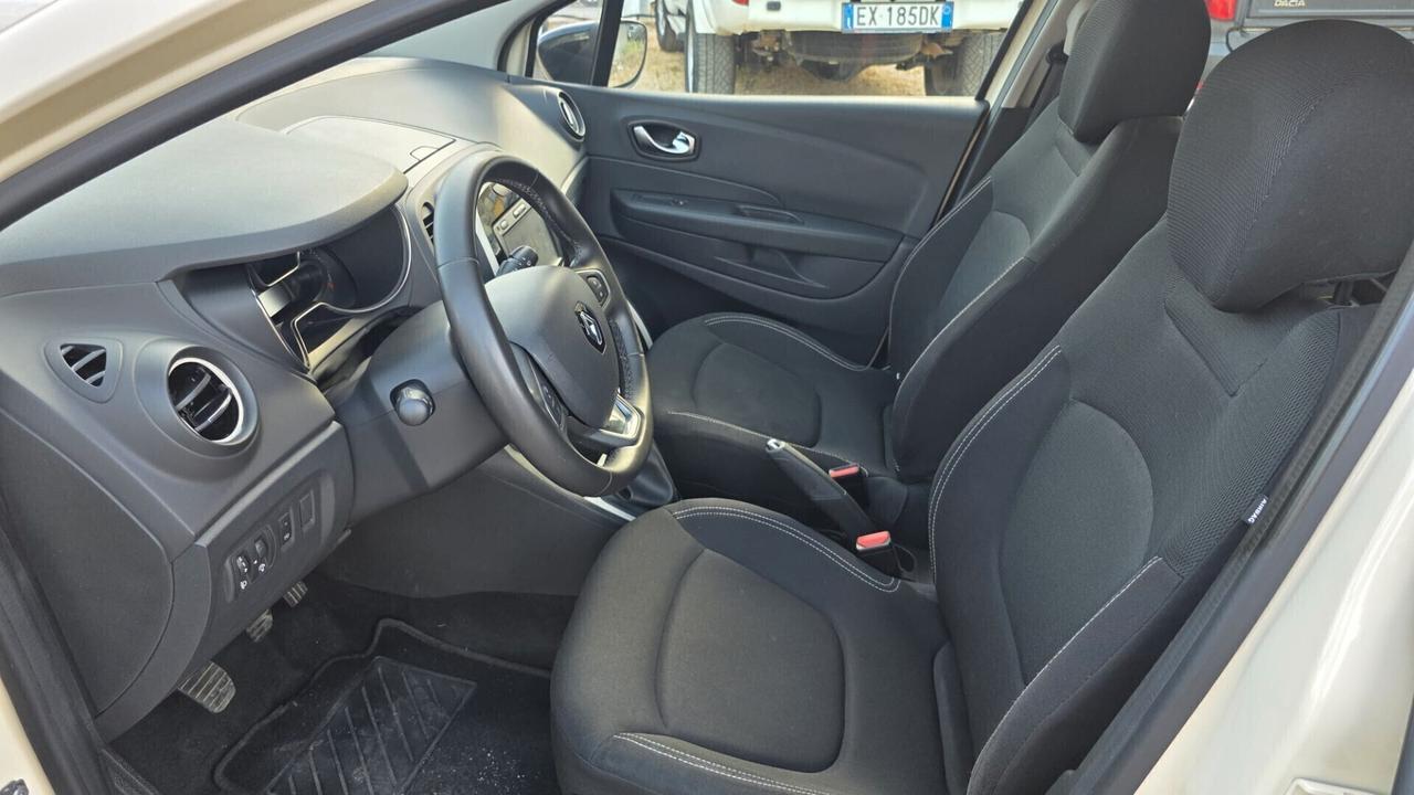 RENAULT CAPTUR dCi 8V 90 CV Life 2018 E6 € 9.500,00