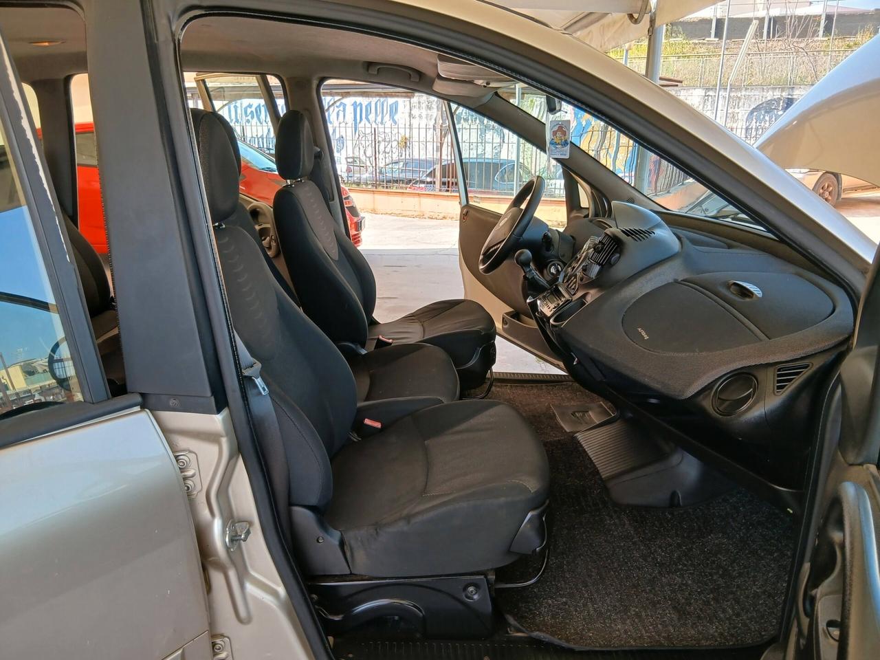 Fiat Multipla 1.6 16V Natural Power 07