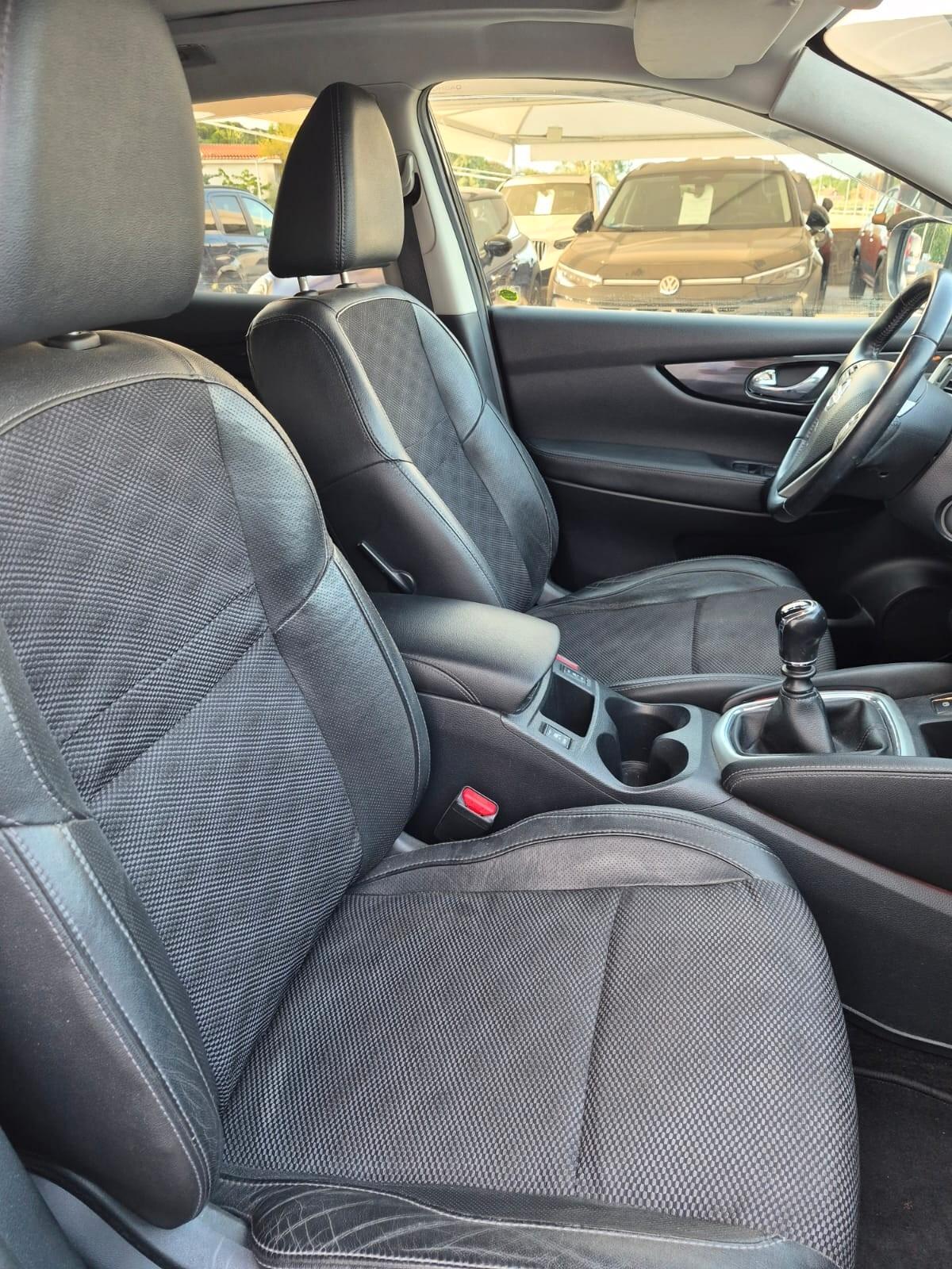 Nissan Qashqai 1.5 dCi Tekna