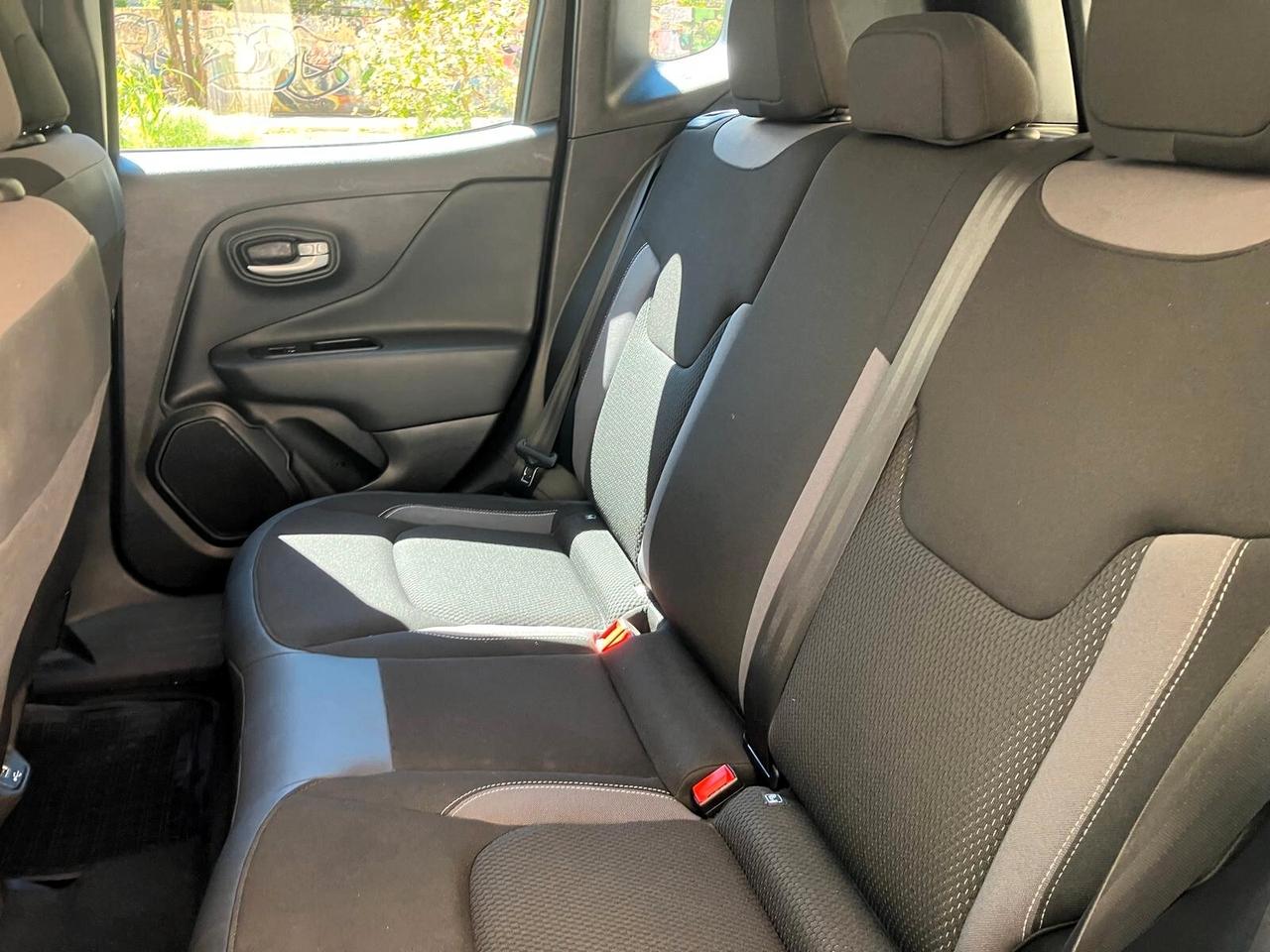Jeep Renegade 1.5 Turbo T4 MHEV Limited