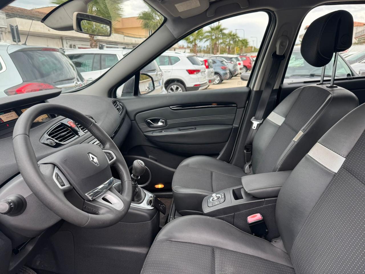 Renault Scenic Scénic X-Mod 1.6 dCi 130CV Luxe