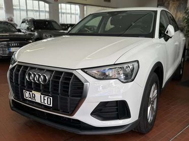 Audi Q3 Q3 40 2.0 tfsi Business quattro s-tronic
