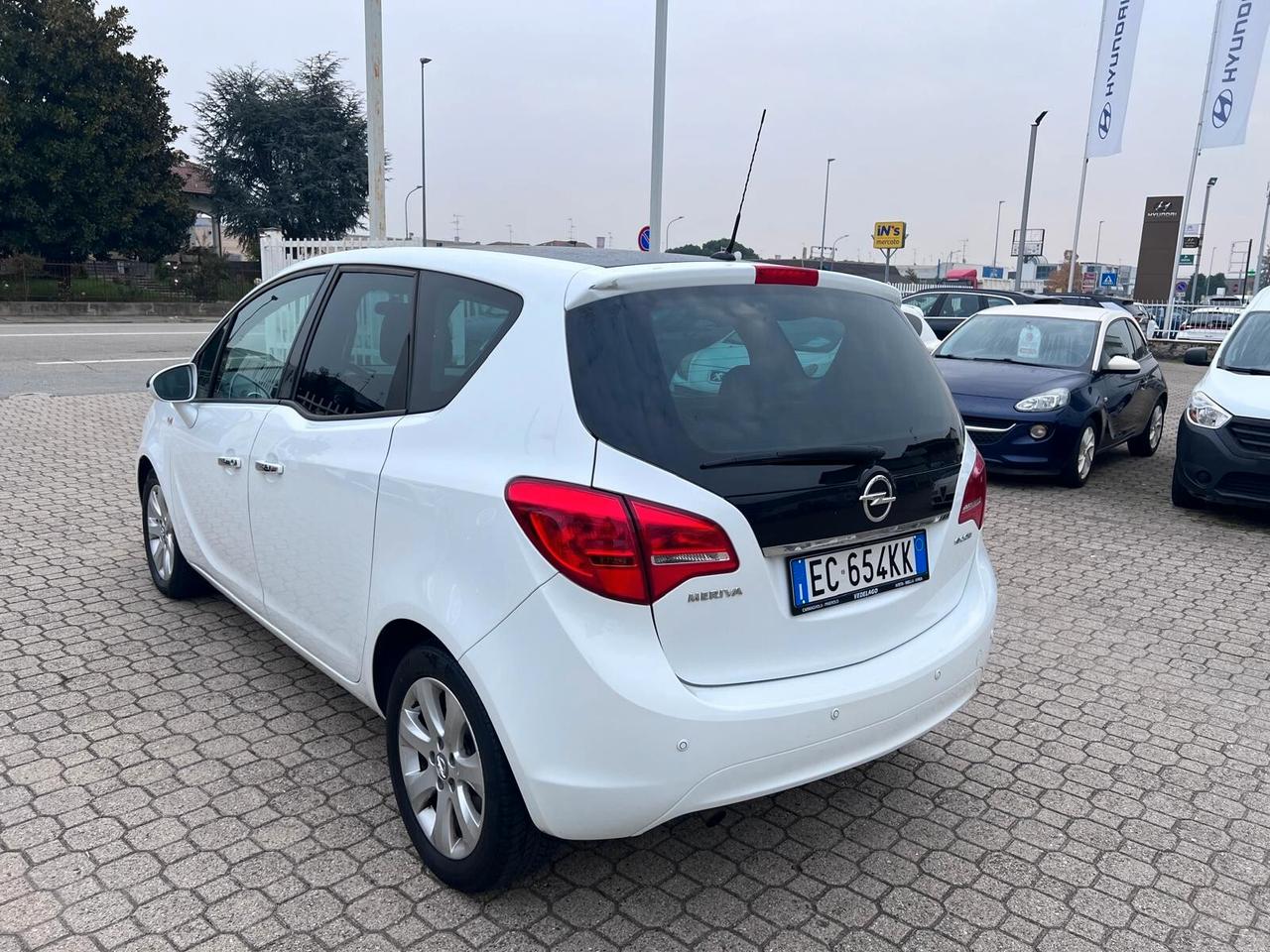 Opel Meriva 1.3 CDTI 95CV ecoFLEX Cosmo