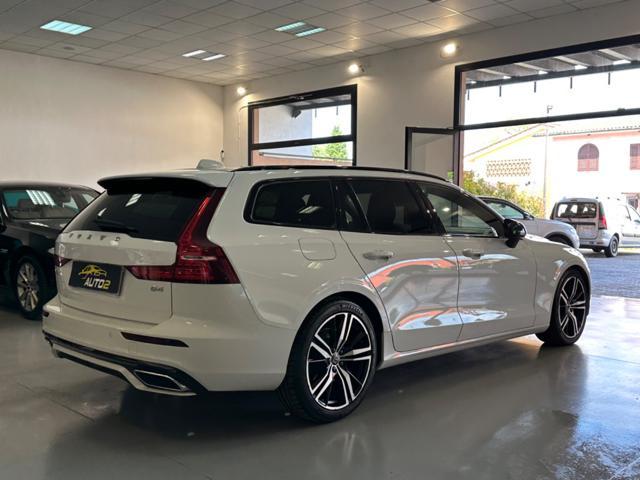 VOLVO V60 B4 (d) Geartronic R-Design*IVA ESPOSTA