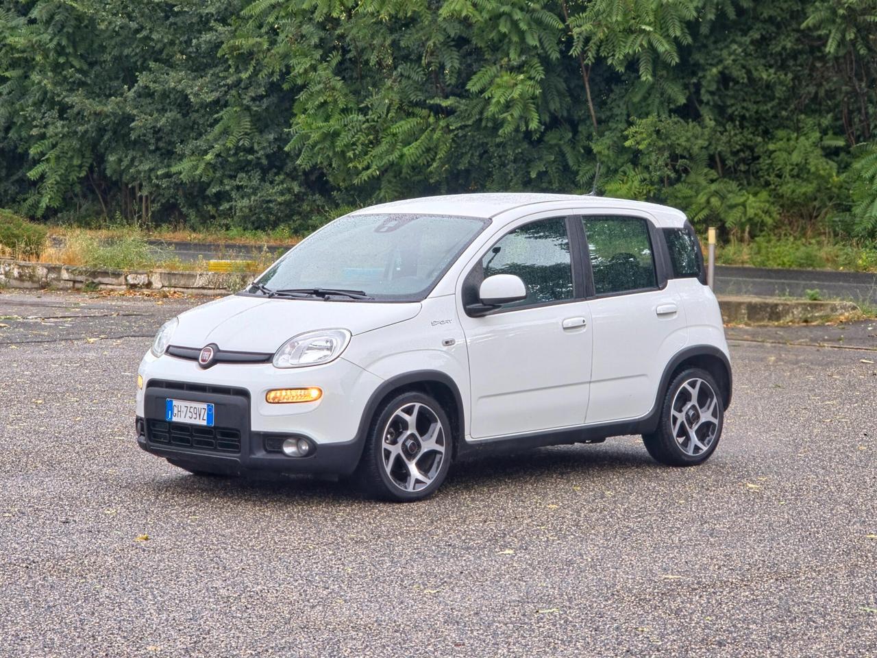 Fiat Panda 1.0 FireFly S&S Hybrid Red CV-69 E6 Manuale NEO 2022