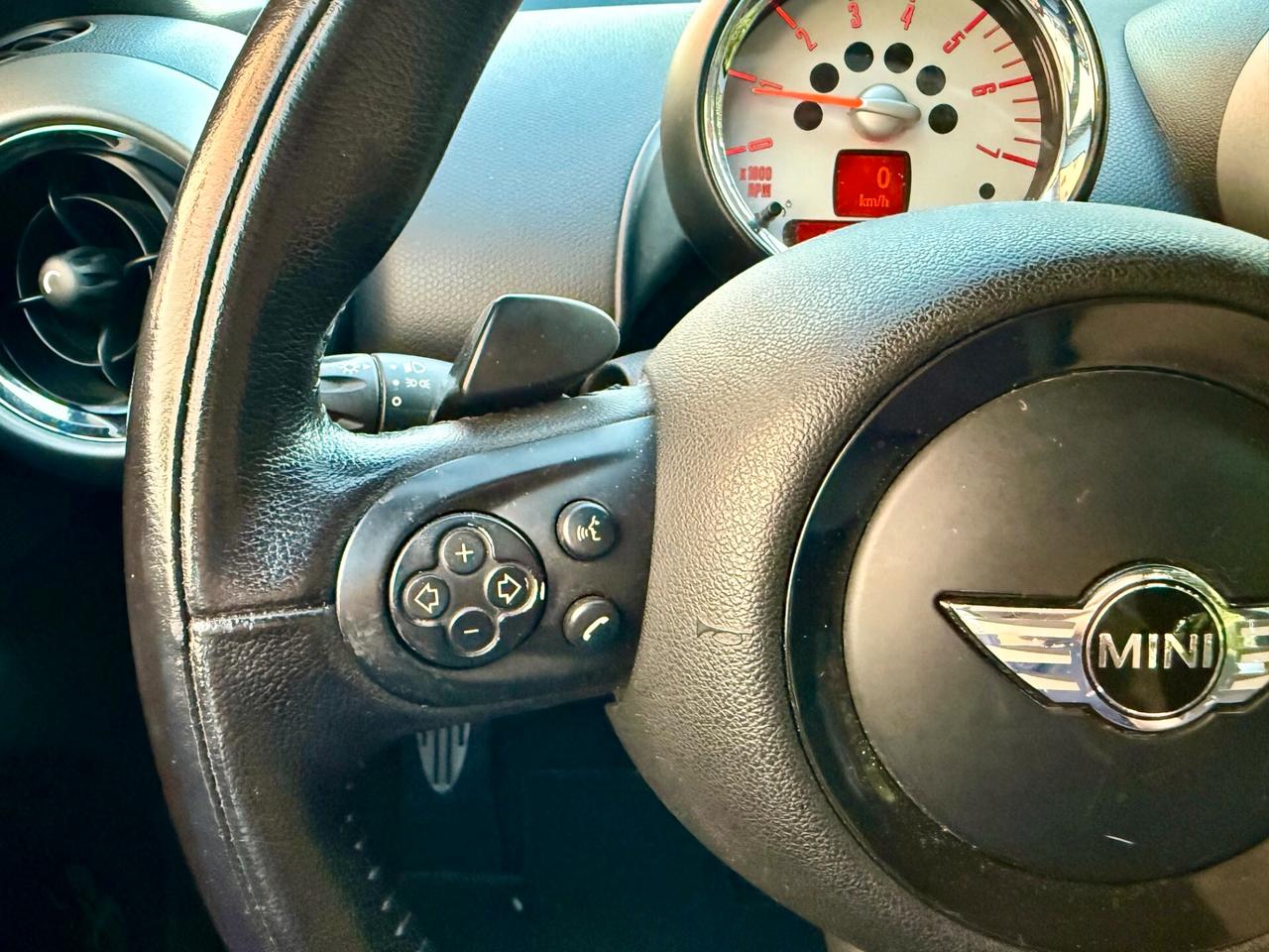 MINI Cooper SD Countryman 2.0 143cv auto ADATTA ANCHE A NEO PATENTATI