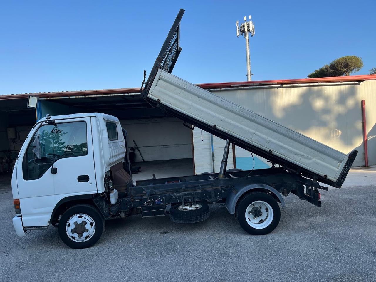 Isuzu “NPR77” cassone/rib.-3.0 TD-2003
