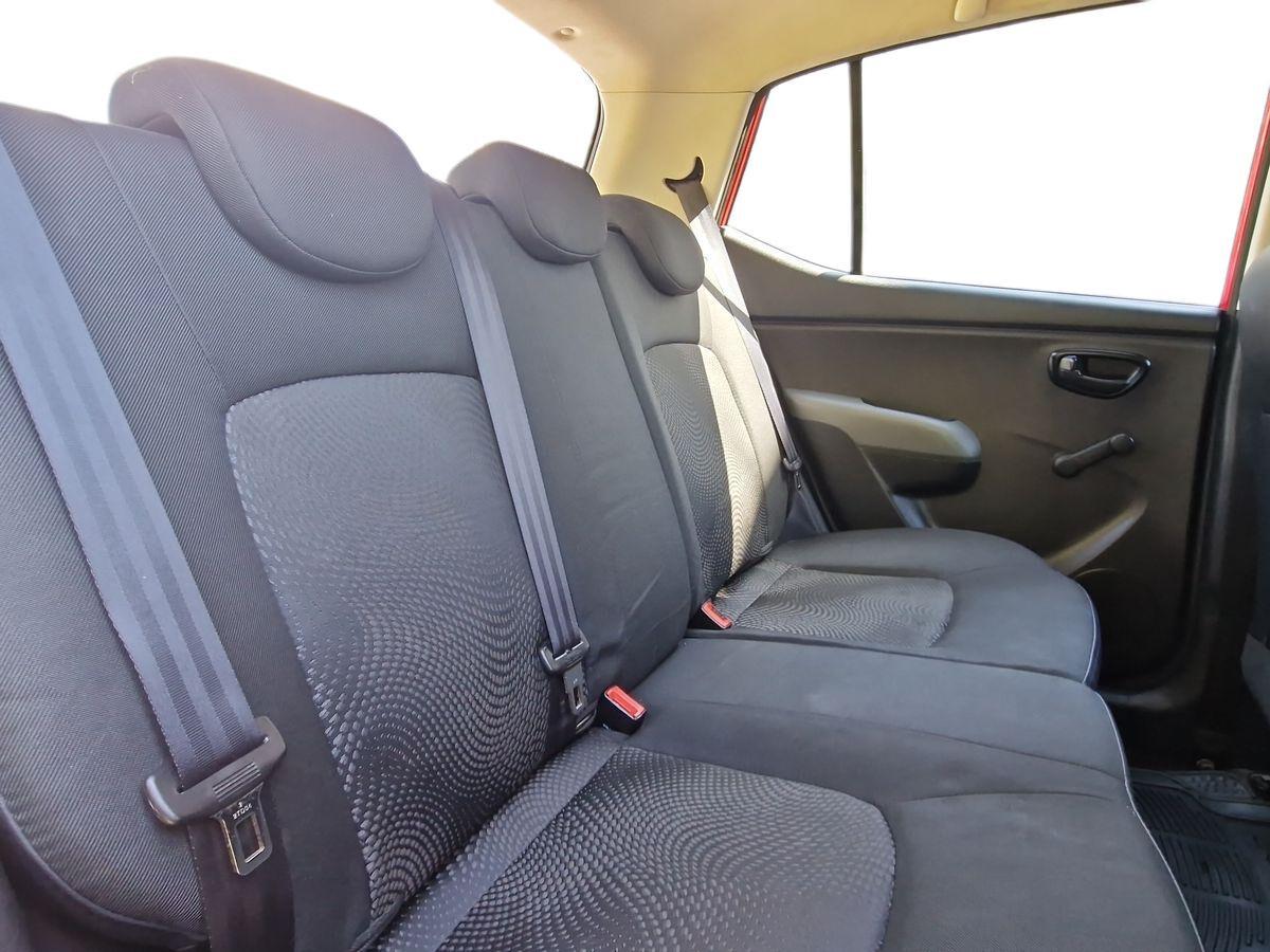 HYUNDAI I10 1.1 LIKE 5 P.