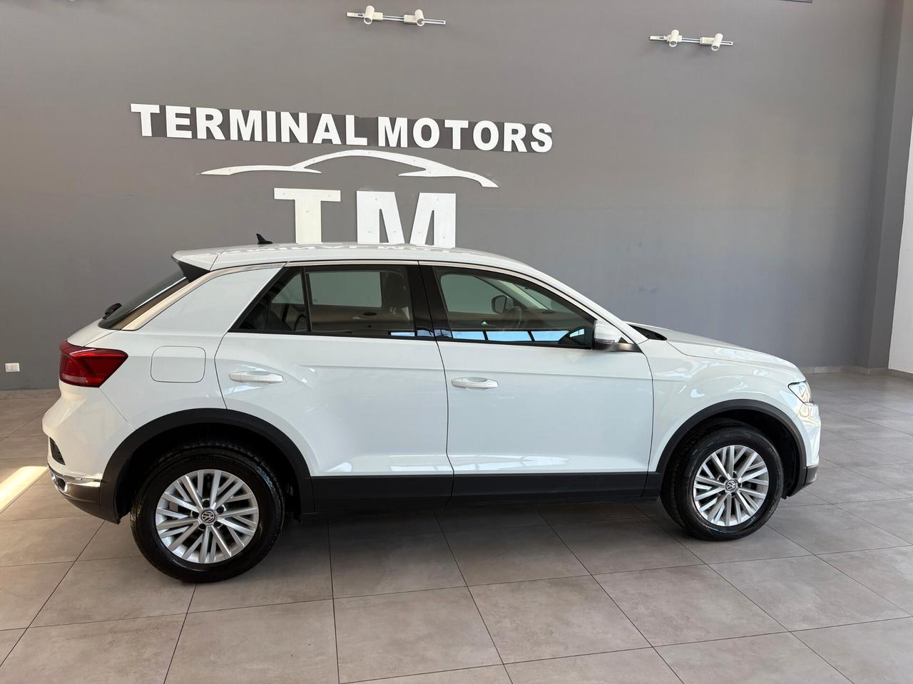 Volkswagen T-Roc 1.6 TDI SCR Business BlueMotion Technology