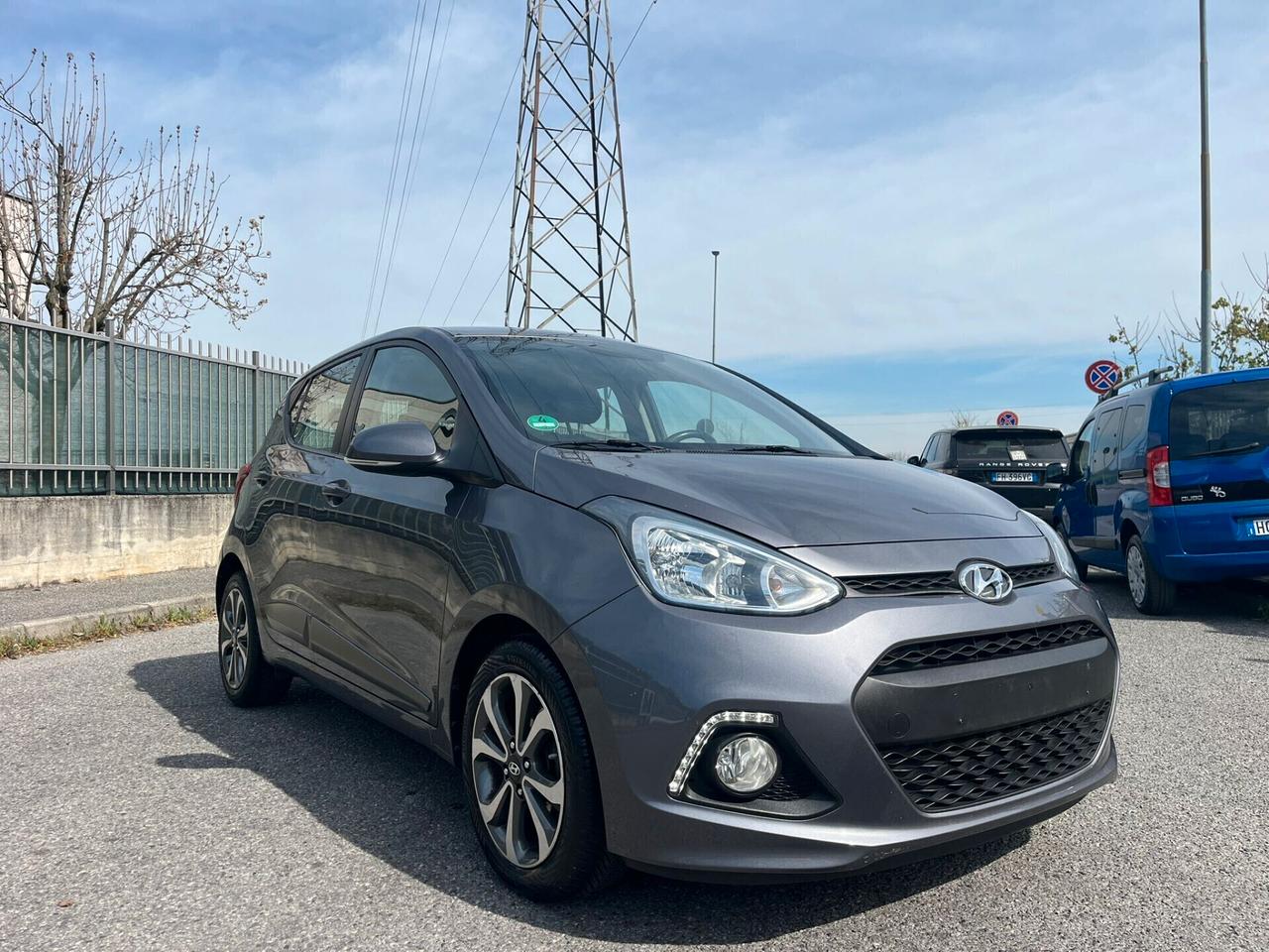 Hyundai I 10 1.0 BENZ SERIE SPECIALE WORL FIFA CUP