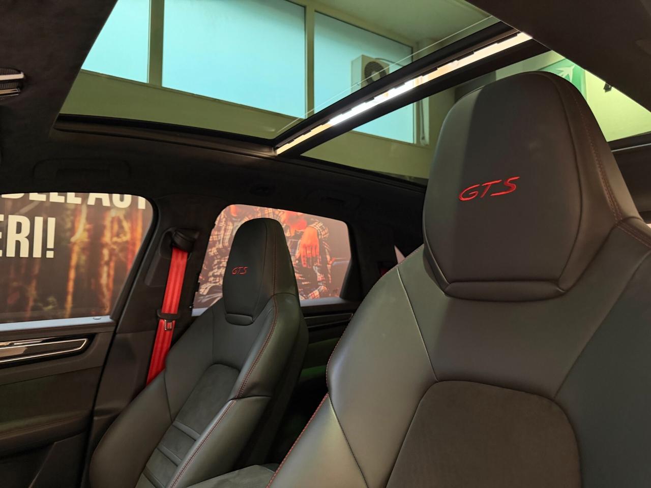 Porsche Cayenne 4.0 GTS