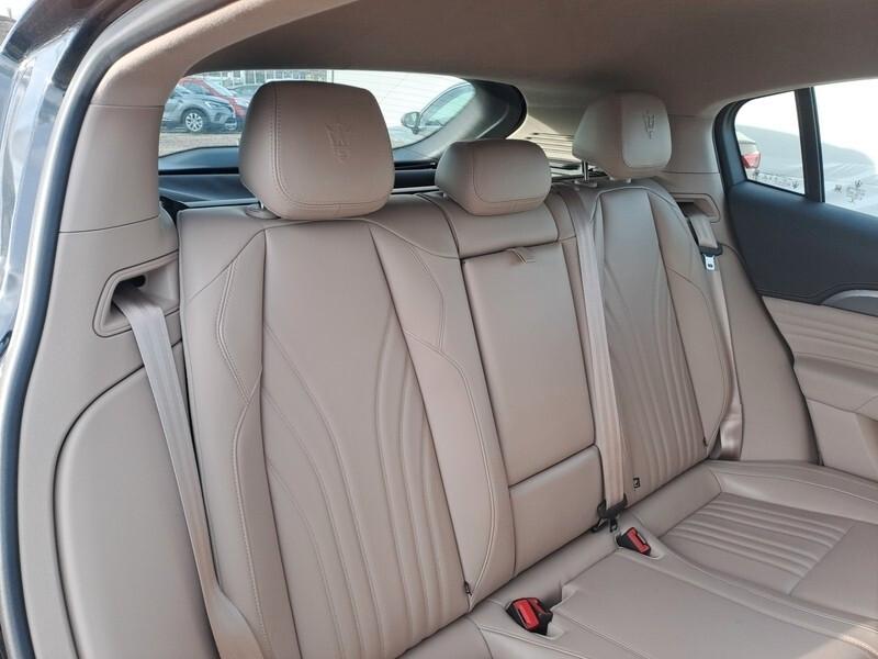 Maserati Grecale MHEV 300 CV AWD GT