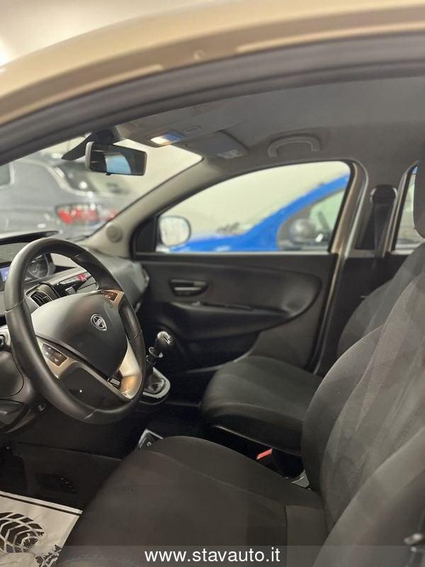 Lancia Ypsilon Ypsilon 1.2 69 CV 5 porte Gold