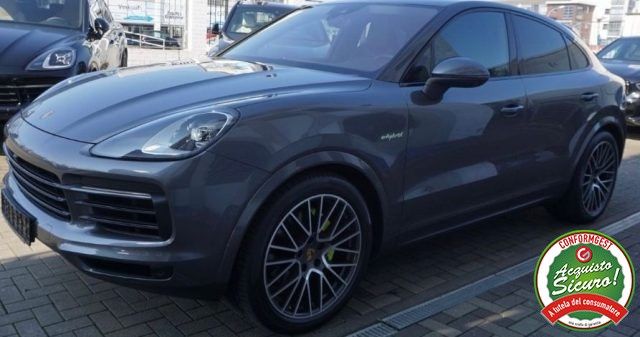 PORSCHE Cayenne Coupé 3.0 V6 E-Hybrid