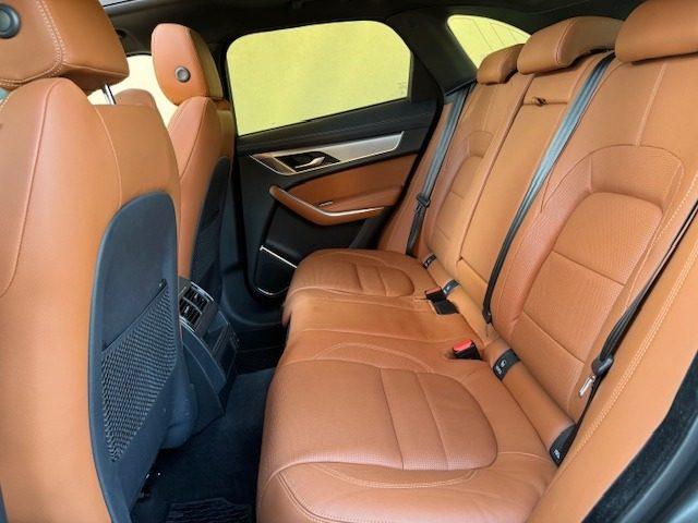 JAGUAR F-Pace 2.0 D 204 CV AWD aut. R-Dynamic SE TETTO PANORAMIC