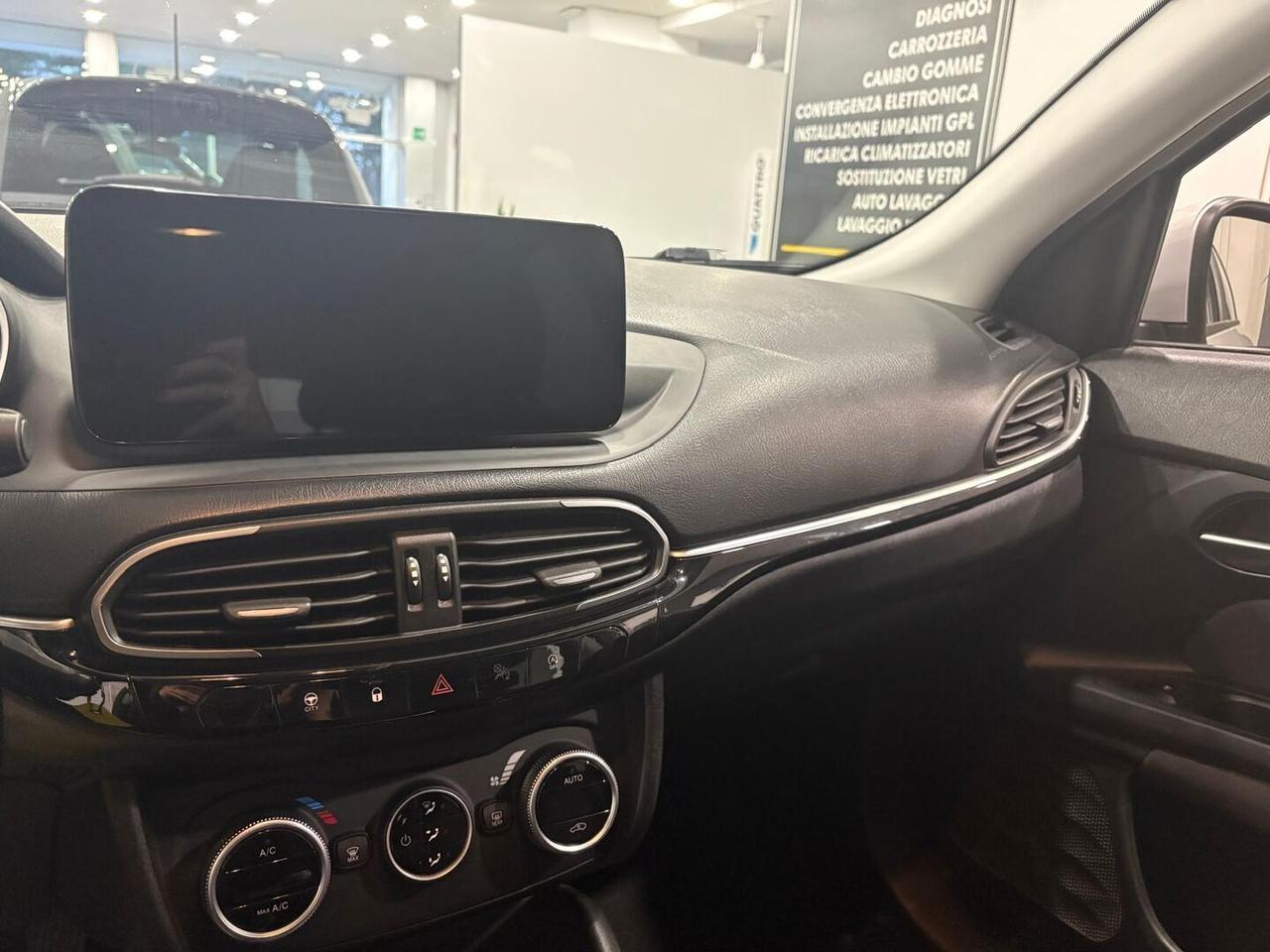 Fiat Tipo 1.0 t3 100cv