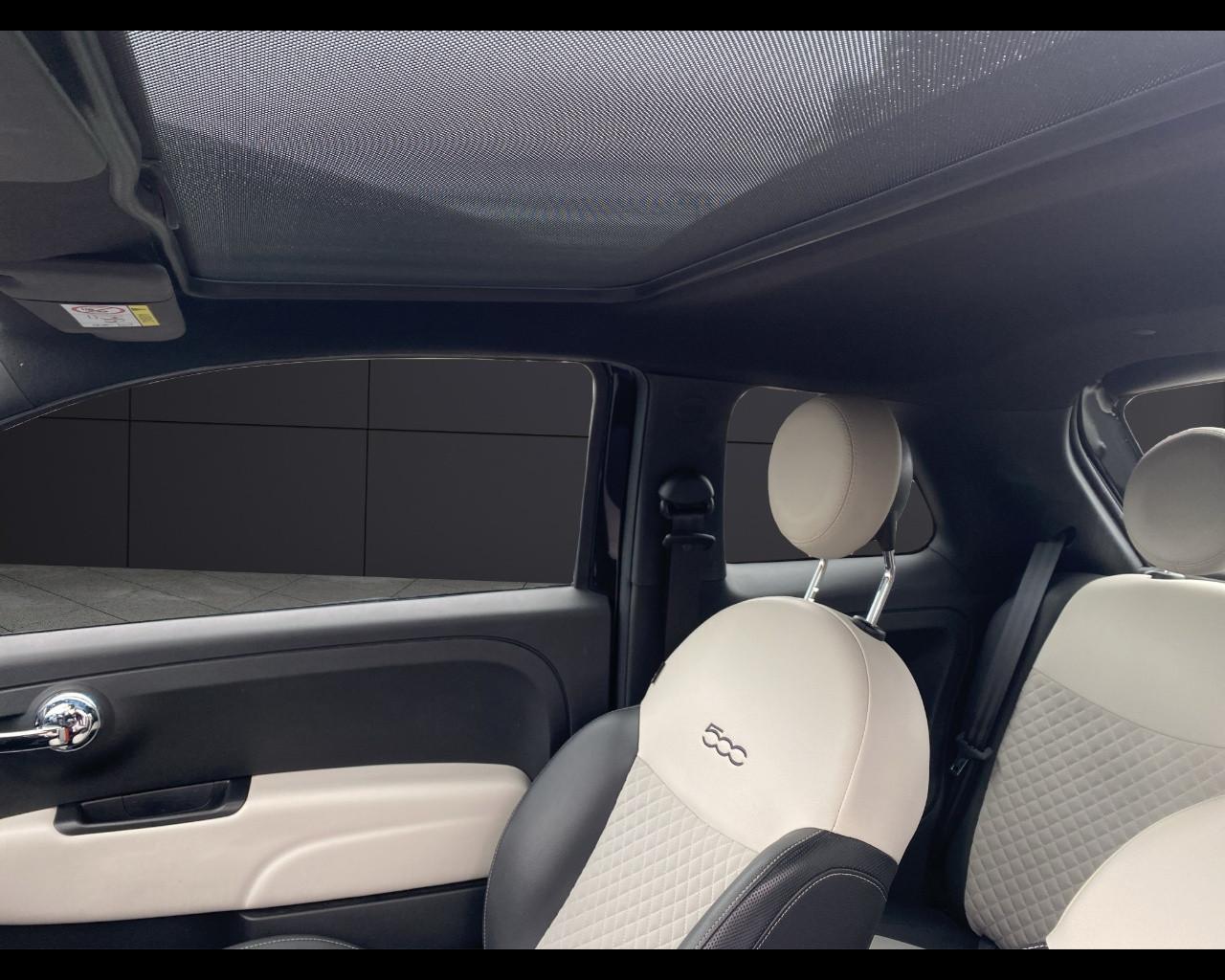 FIAT 500 1.0 Hybrid Dolcevita CON CERCHI DA 16