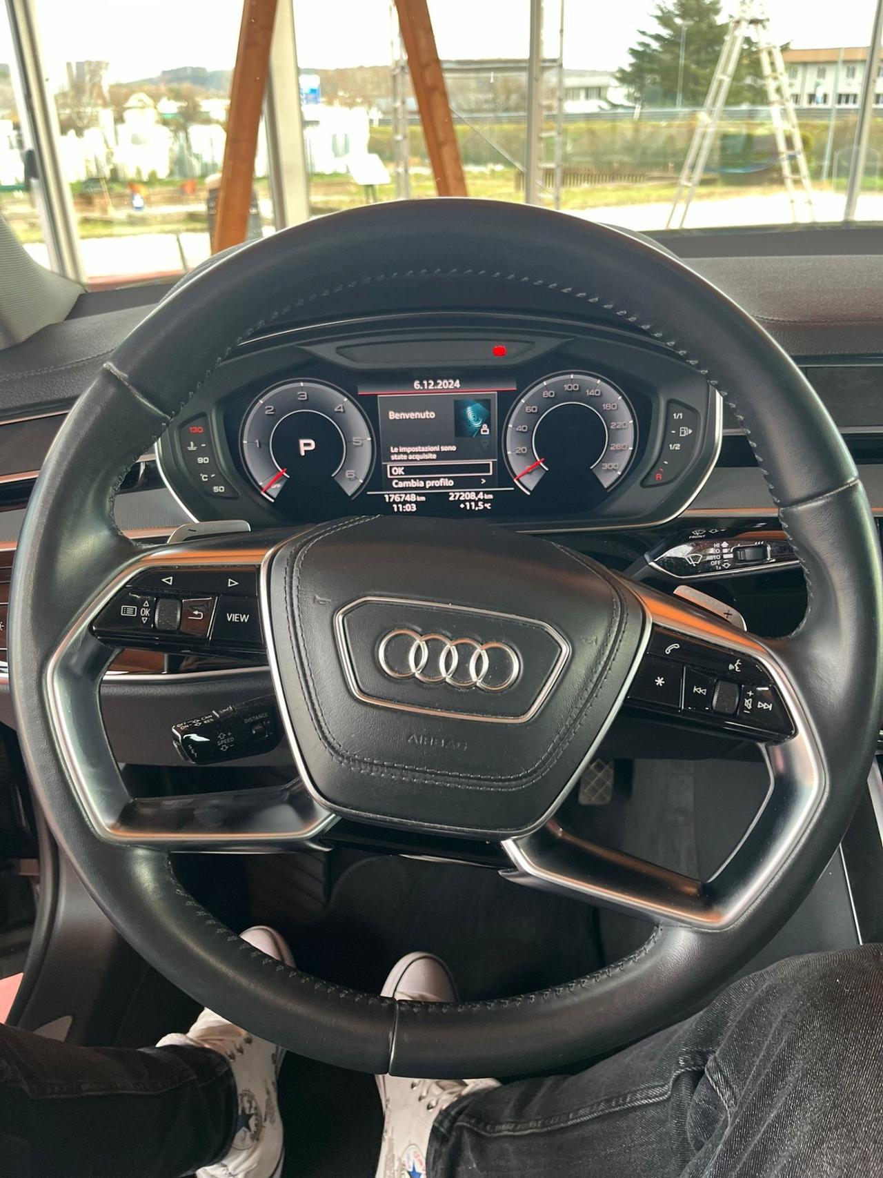 Audi A8 50 TDI 3.0 quattro tiptronic